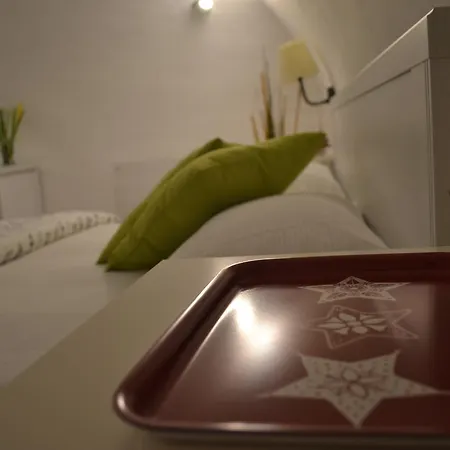 Il Cortiletto Di Piazza Verga Bed & Breakfast Catania Exterior photo