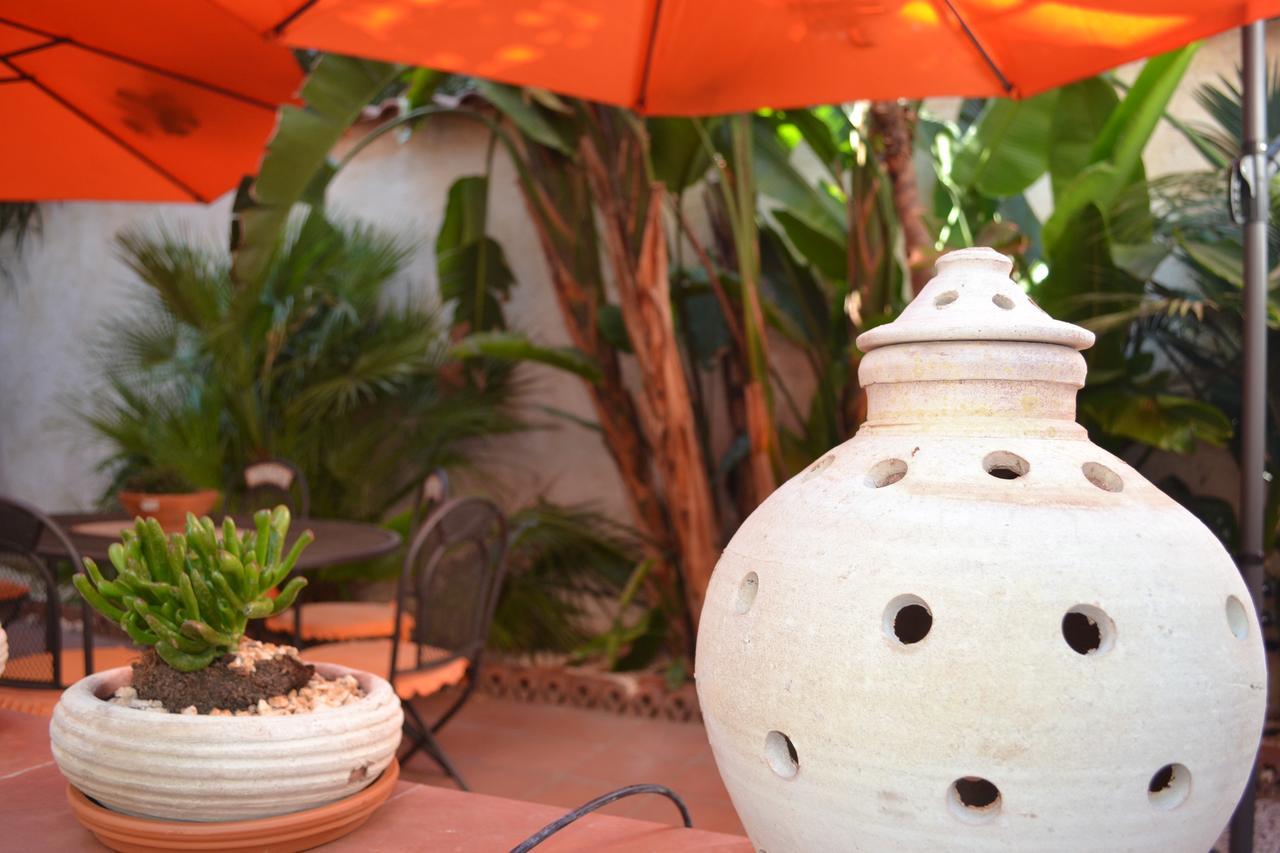 Bed & Breakfast Il Cortiletto Di Piazza Verga *