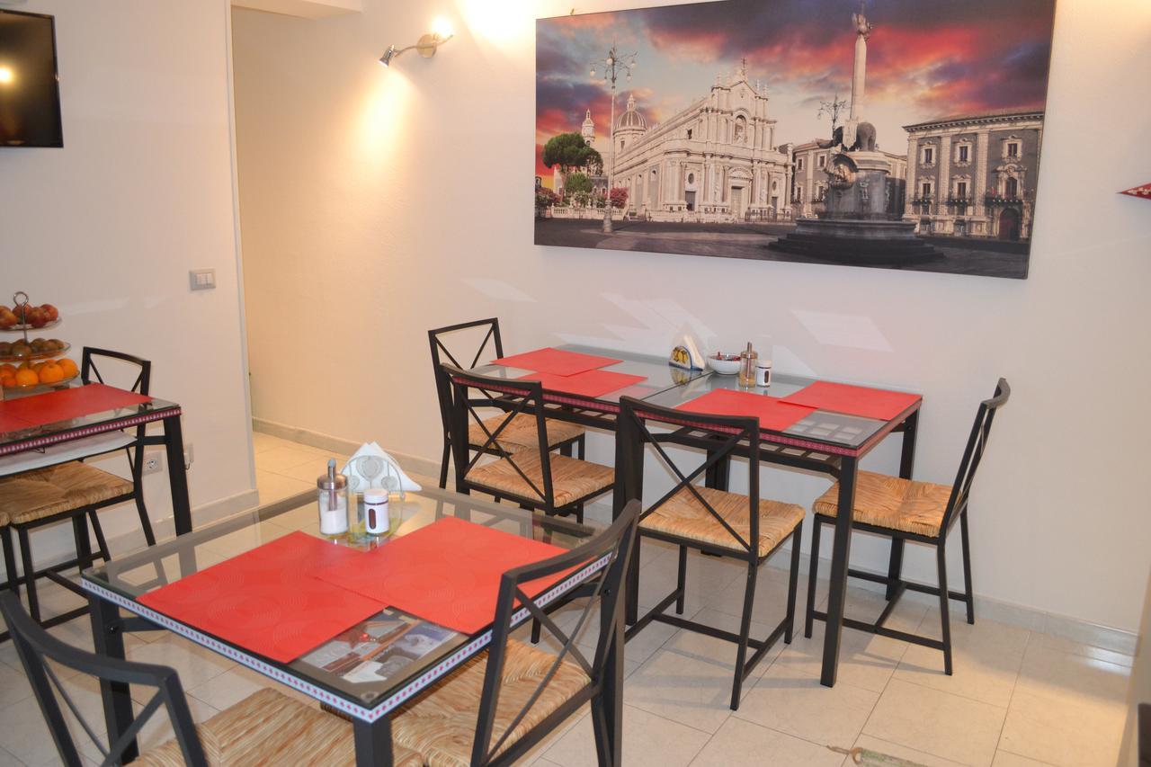 Bed & Breakfast Il Cortiletto Di Piazza Verga Catánia